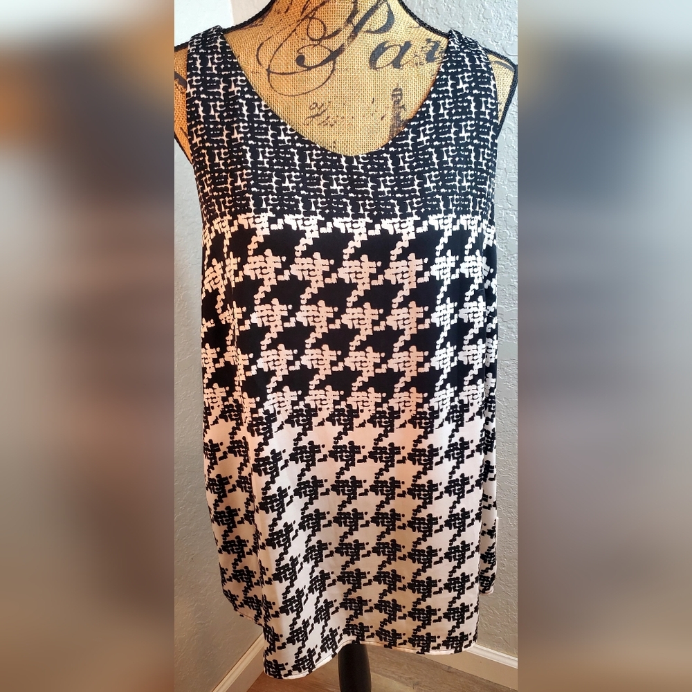 CAbi Black and White Top